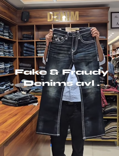Dark Wash White Contrast Stitch Statement Jeans