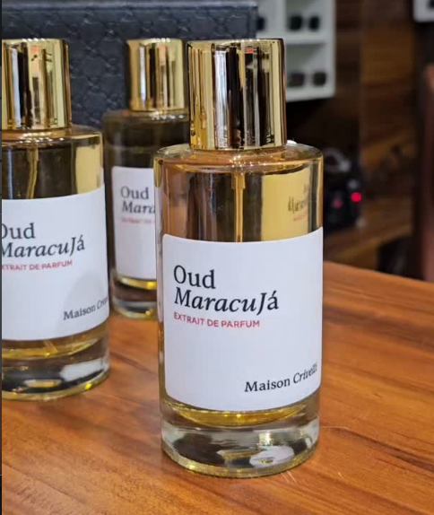 Oud Maracuja Extrait de Parfum Bottle